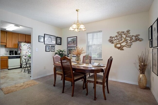 Building Photo - 3206 Clubside Dr