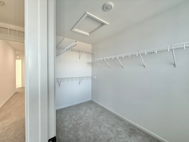 Building Photo - 5586 E Spaniel Dr