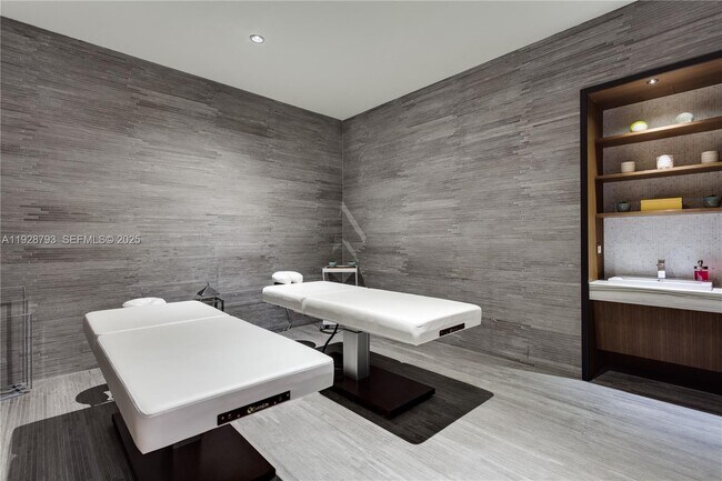 Building Photo - 45 SW 9th St