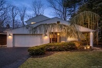 Building Photo - 127 Wooleys Ln