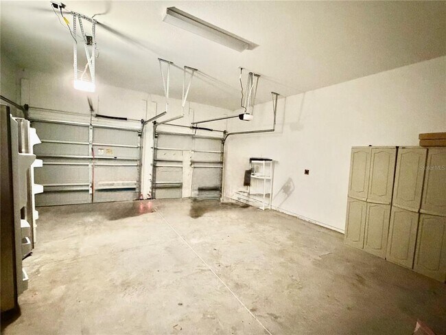 Building Photo - 19153 Planetree St