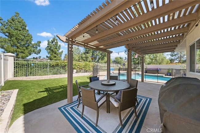 Building Photo - 43540 Corte Benisa