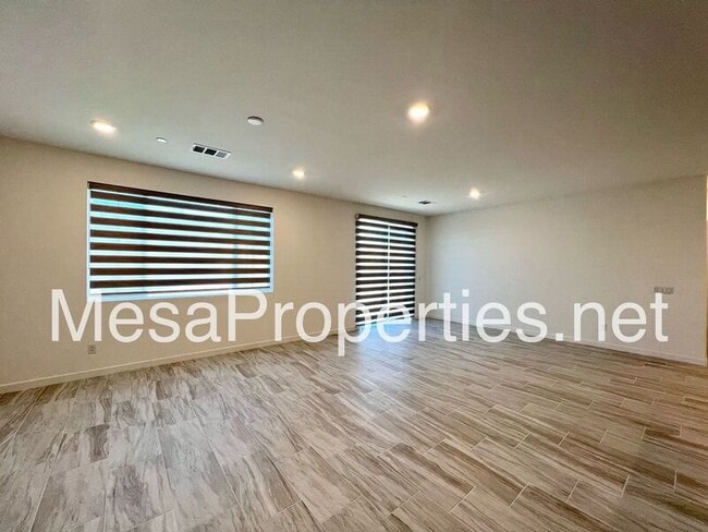 Building Photo - 16680 Yarrow Ln