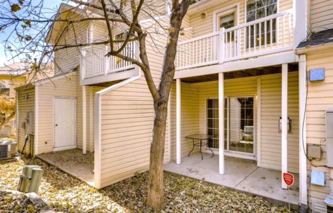 Building Photo - 17293 E Ford Dr