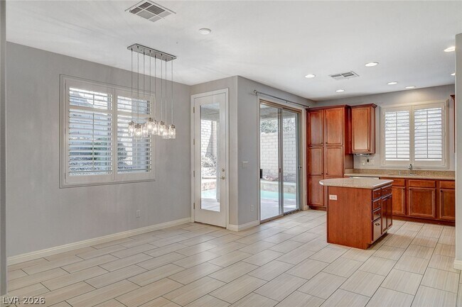 Building Photo - 11832 W Barcinas Ln