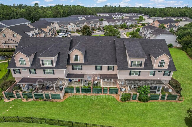 Building Photo - 125 Ventura Pl