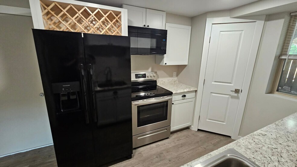 Building Photo - 6945 Native Cir