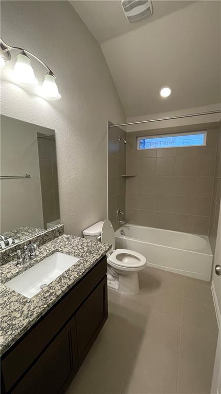 Building Photo - 6617 Covina Ln