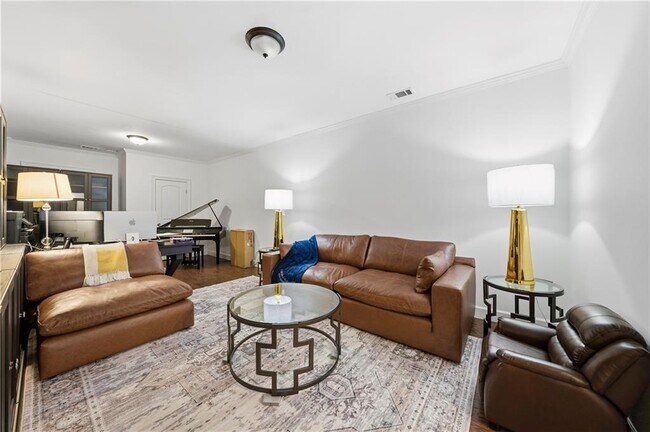 Building Photo - 1295 Cumberland Rd NE