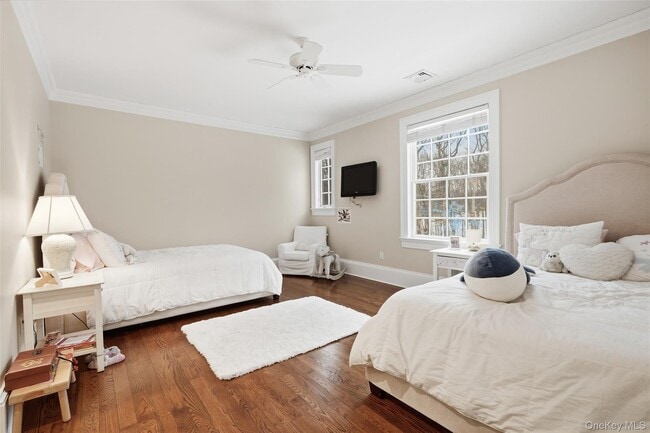 Building Photo - 5 Rock Shelter Rd