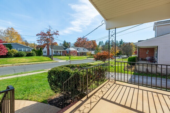 Building Photo - 312 Chalfonte Dr