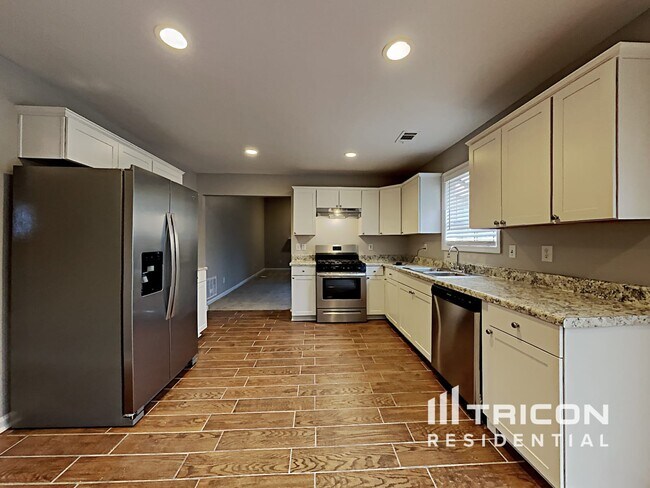Building Photo - 1454 Glenfield Dr
