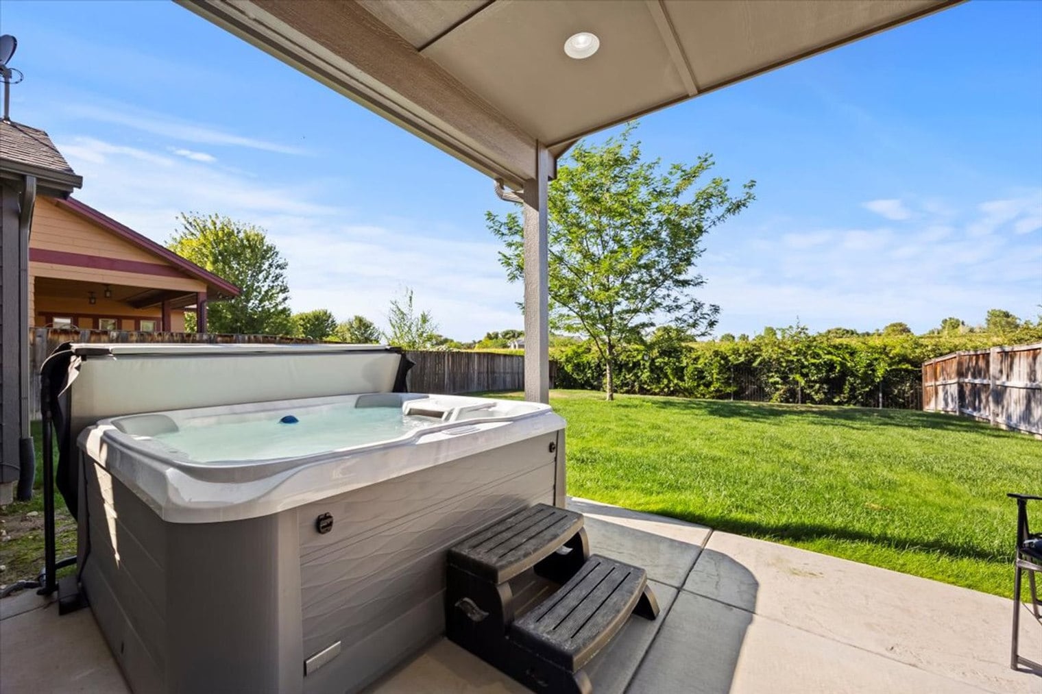 Building Photo - 10130 W Brownstone Dr