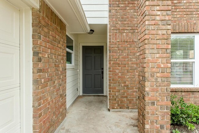 Building Photo - 12410 Brook Meadows Ln