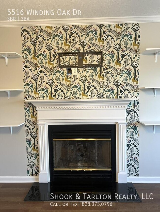 Building Photo - 5516 Winding Oak Dr