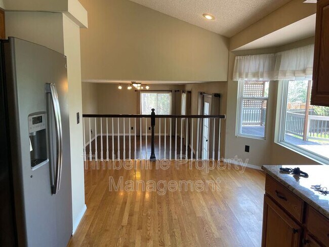 Building Photo - 8322 Radcliff Dr