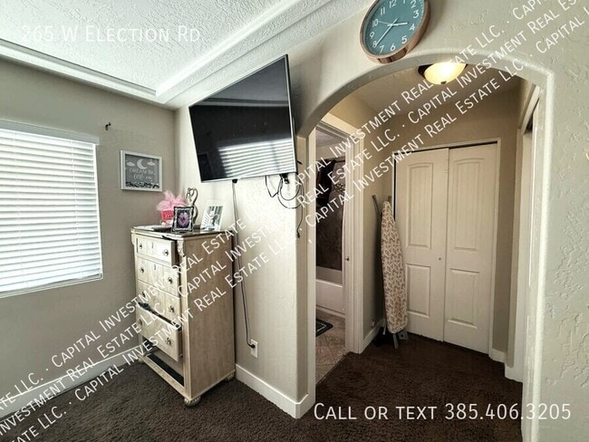 Building Photo - 265 W Election Rd