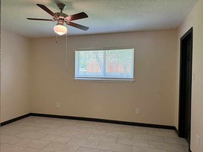 Building Photo - 16806 Tibet Rd
