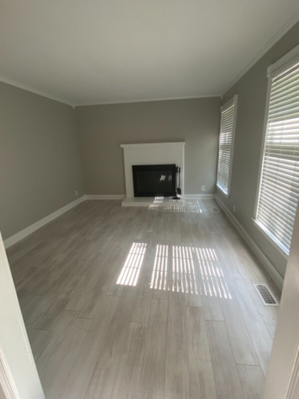 Building Photo - 5912 Wintergreen Dr