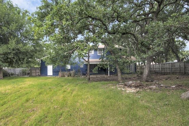 Building Photo - 2046 N Kimball Ave