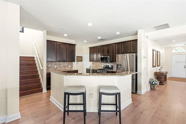 Building Photo - 2734 Silvermoss Dr