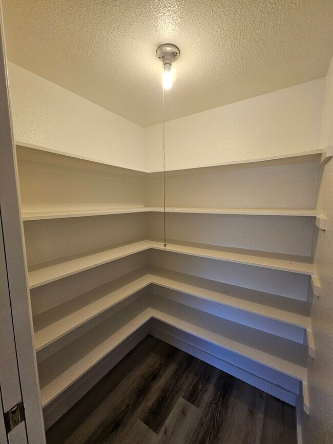 Building Photo - Updated 4BR Home | Pool + 2 Car Garage | Single Level