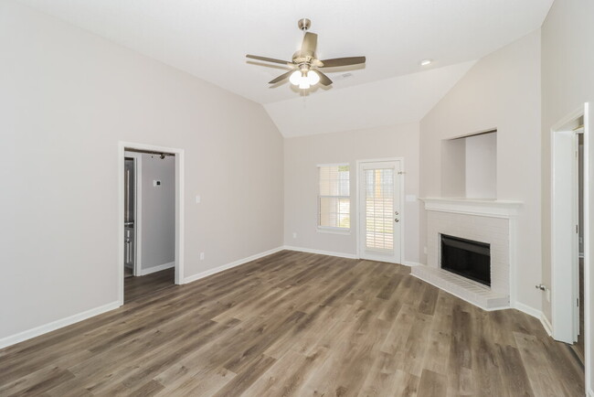 Building Photo - 1055 Duomo Cove