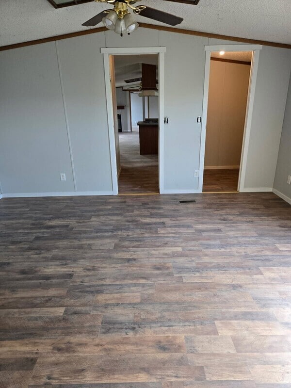 Building Photo - 508 S 7th St