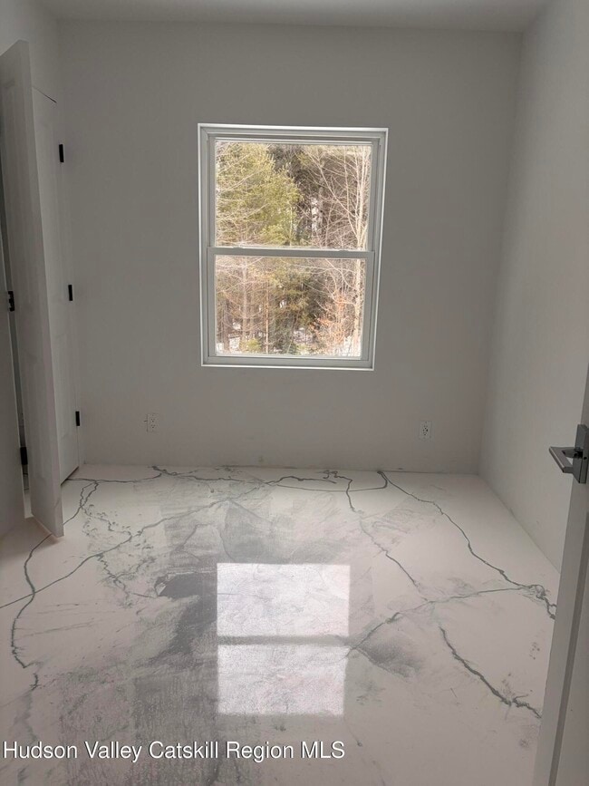 Building Photo - 6137 Main St