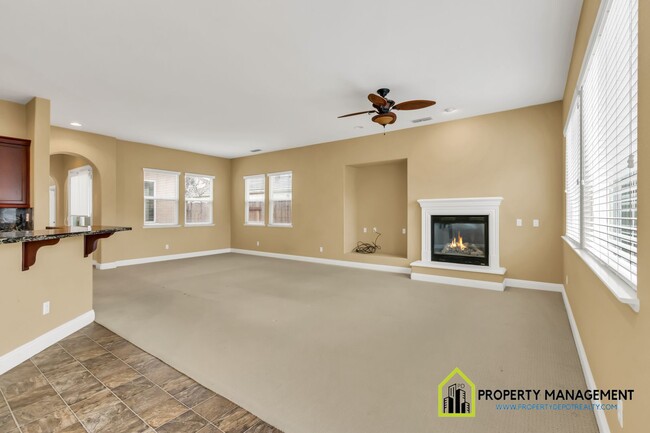 Building Photo - Exceptional Single-Story Home for Rent - 2...