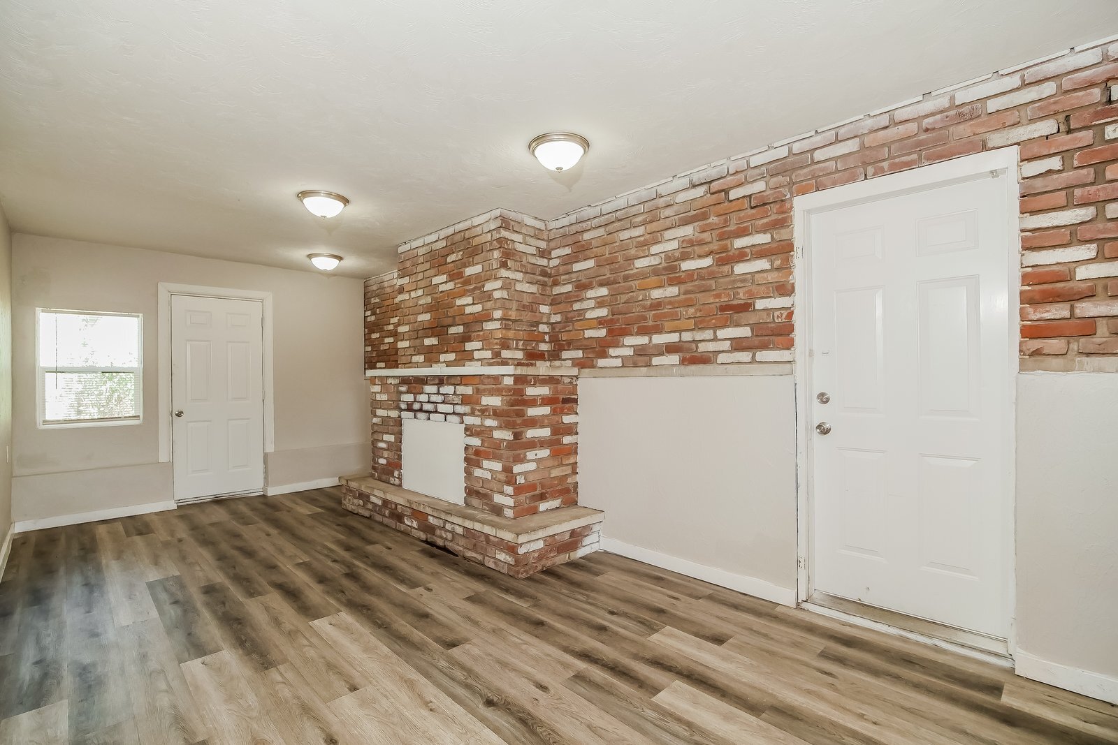 Building Photo - 1320 Lafayette Ct