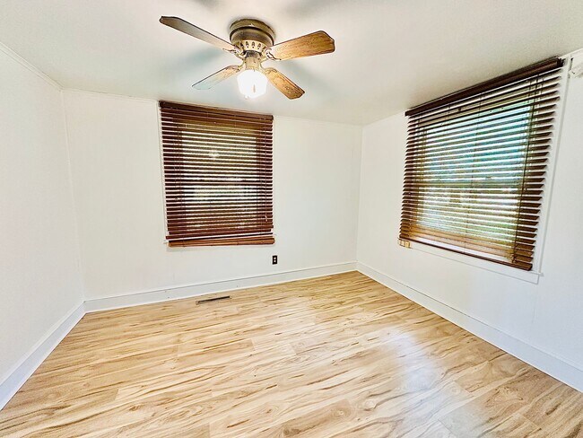 Building Photo - 3BR / 2BA Home in Durham