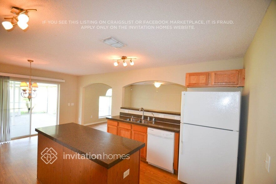 Building Photo - 11142 Summer Star Dr