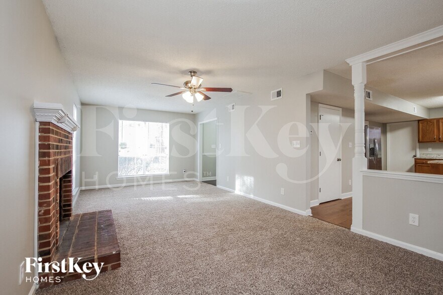 Building Photo - 6904 Passeres Ct