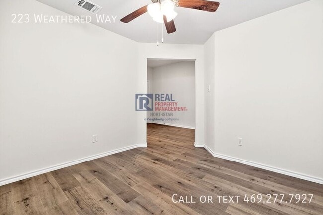 Building Photo - 223 Weathered Wy