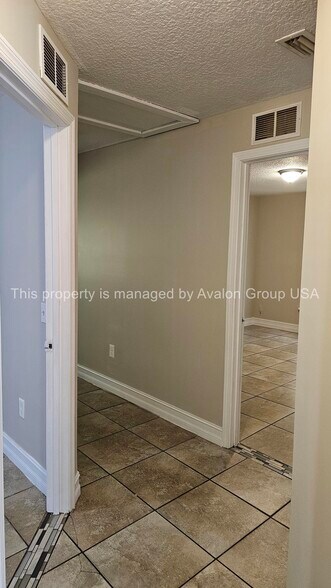 Building Photo - 2373 Broadway Ave