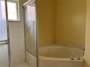 Building Photo - 7612 NW 99th Terrace