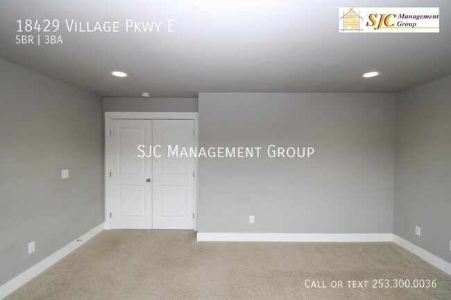 Building Photo - 18429 Village Pkwy E