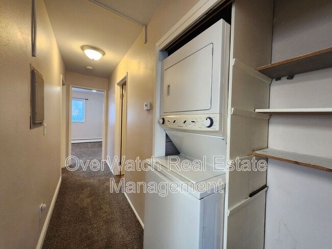 Building Photo - 6329 E 32nd Ave