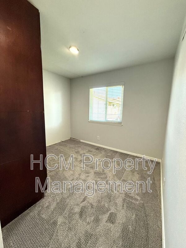 Building Photo - 9757 Cornwall Dr