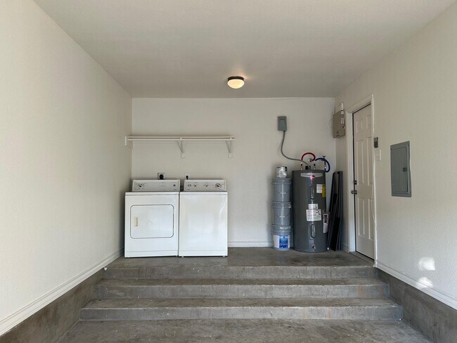 Building Photo - 4248 Dorel Dr