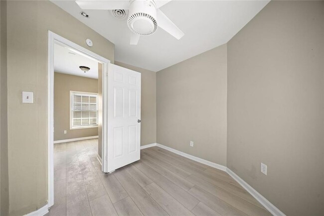 Building Photo - 92 Ormond St SE