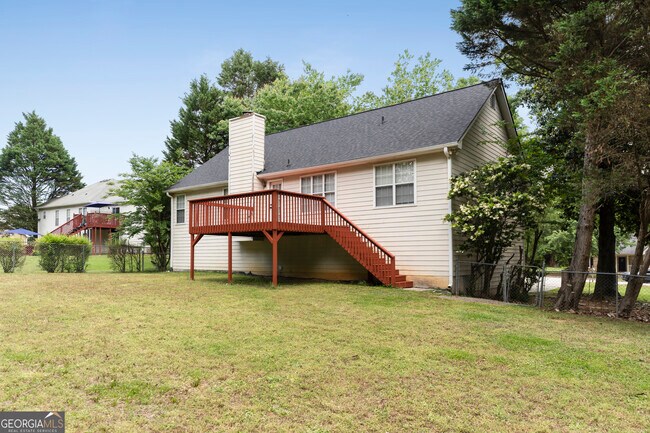 Building Photo - 1510 Twin Manor Dr