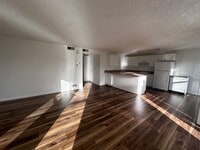 Building Photo - 2 Bedroom 1 Bath Single Family Home