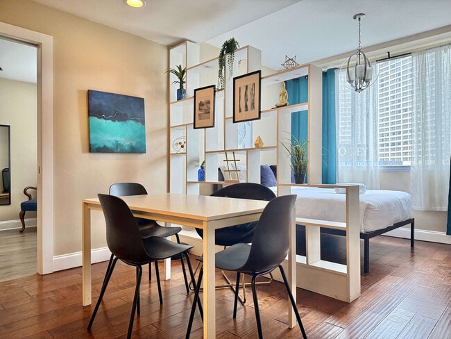 Building Photo - 215 Piedmont Ave NE