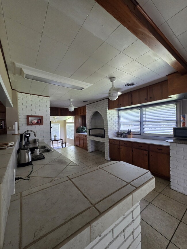 Building Photo - Need a mother-in-law suite or a kid cave?