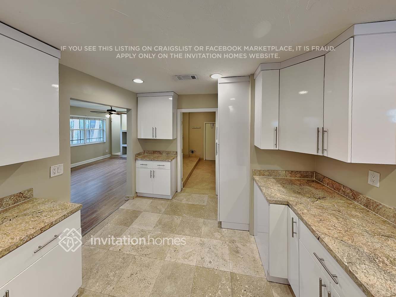 Building Photo - 5620 SW 119th Ave