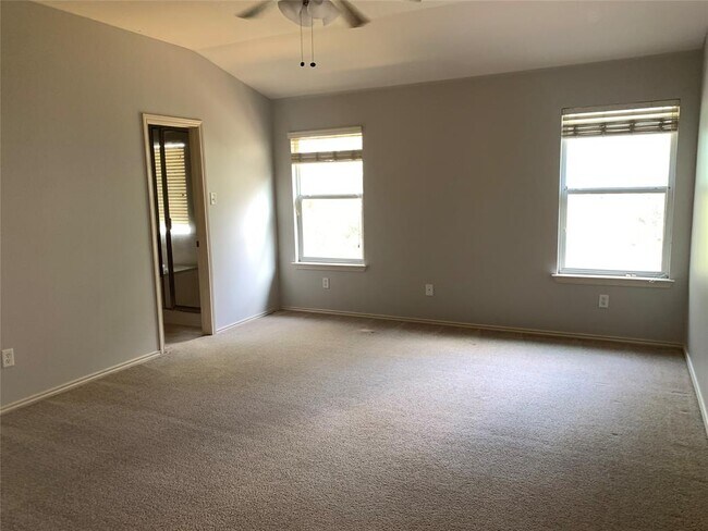 Building Photo - 3667 Spring Canyon Trail