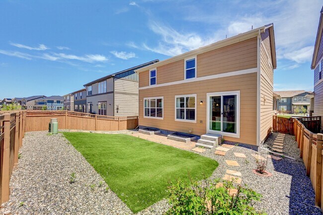 Building Photo - $3,325 - 3 Bed, 3 Bath Home in Centennial ...