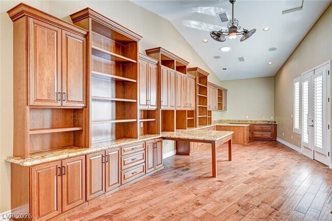 Building Photo - 2312 Silver Bluff Ct
